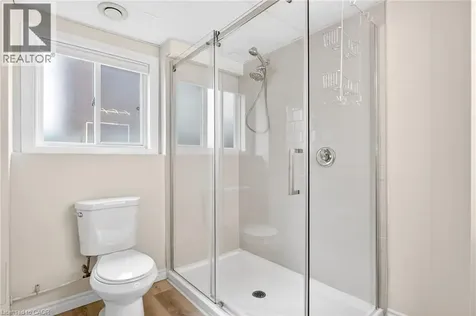 5524 Fraser Street Niagara Falls ON L2E 3C9