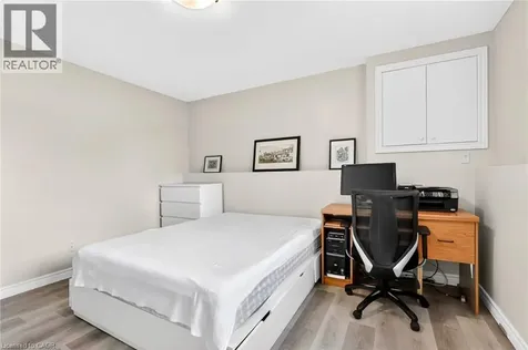 5524 Fraser Street Niagara Falls ON L2E 3C9