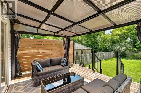 5524 Fraser Street Niagara Falls ON L2E 3C9