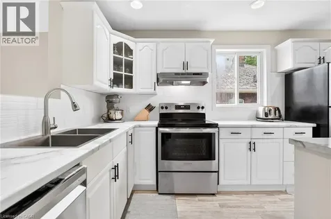 5524 Fraser Street Niagara Falls ON L2E 3C9