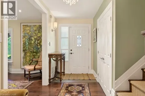 589 Sharalin Court Burlington ON L7T 2N7
