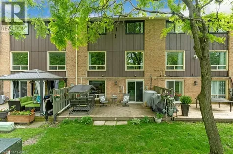 220 Salisbury Avenue Cambridge ON N1S 1K5