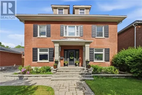 328 Homewood Sudbury ON P3E 3P7