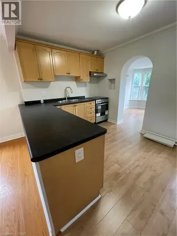 218 Maplewood Avenue Hamilton ON L8M 1X8