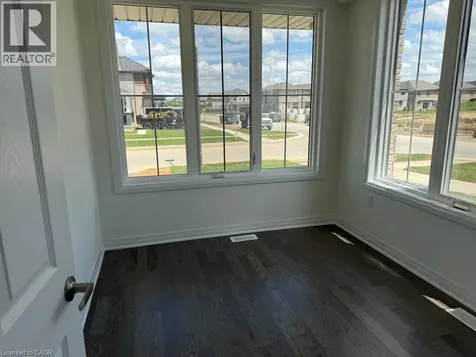40 Turnbull Drive Brantford ON N3T 0K4