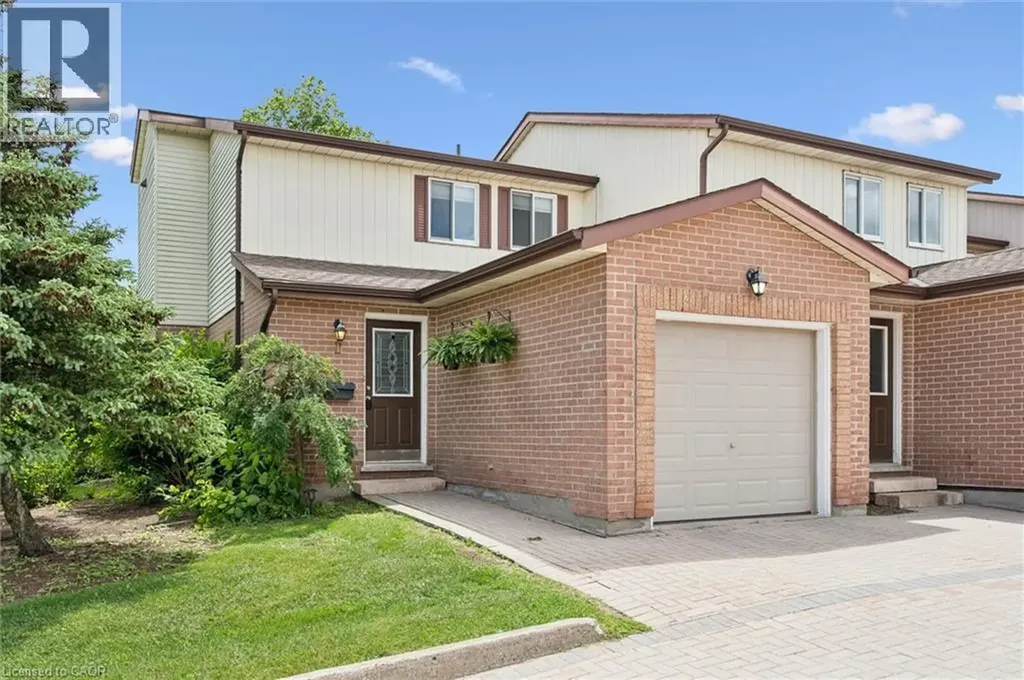 25 Valleyview Drive Kitchener ON N2E 1L5