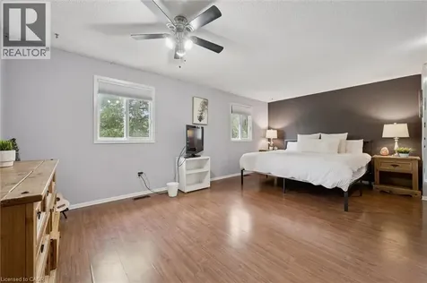 25 Valleyview Drive Kitchener ON N2E 1L5