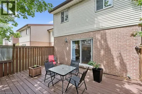 25 Valleyview Drive Kitchener ON N2E 1L5