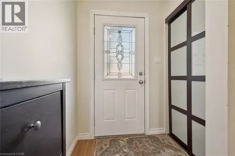 25 Valleyview Drive Kitchener ON N2E 1L5