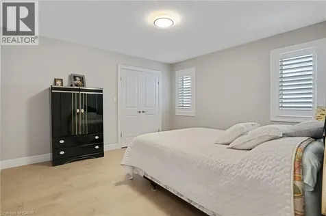 305 Blair Creek Drive Kitchener ON N2P 0G4
