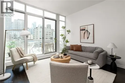 388 Richmond Street West Toronto ON M5V 3P1