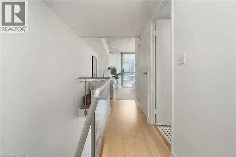 388 Richmond Street West Toronto ON M5V 3P1