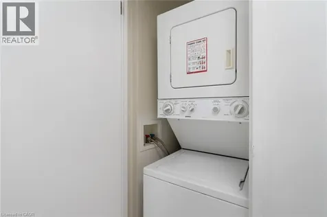 388 Richmond Street West Toronto ON M5V 3P1