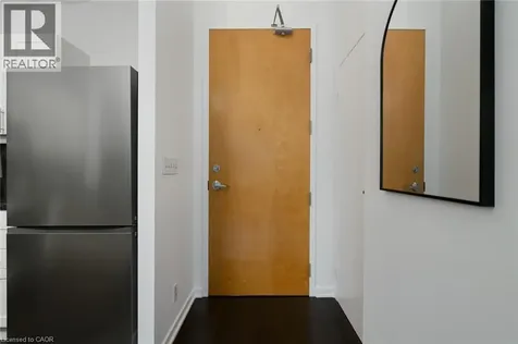 388 Richmond Street West Toronto ON M5V 3P1