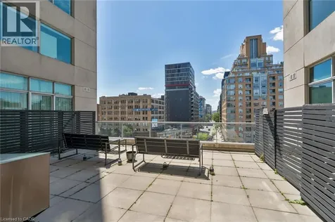 388 Richmond Street West Toronto ON M5V 3P1