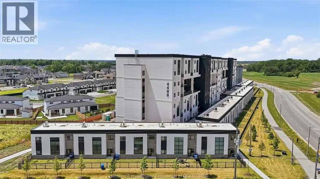 4400 Laurier Parkway Lasalle ON N9H 0E1