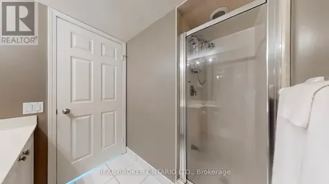 30 Harrison Garden Boulevard Toronto (willowdale East) ON M2N 7A9
