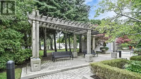 30 Harrison Garden Boulevard Toronto (willowdale East) ON M2N 7A9