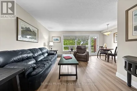 158A Mcarthur Avenue Ottawa ON K1L 7E7
