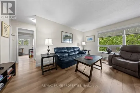 158A Mcarthur Avenue Ottawa ON K1L 7E7