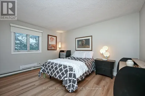 158A Mcarthur Avenue Ottawa ON K1L 7E7