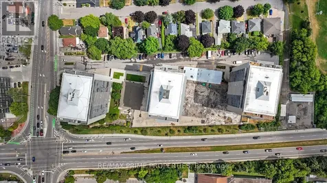 158A Mcarthur Avenue Ottawa ON K1L 7E7