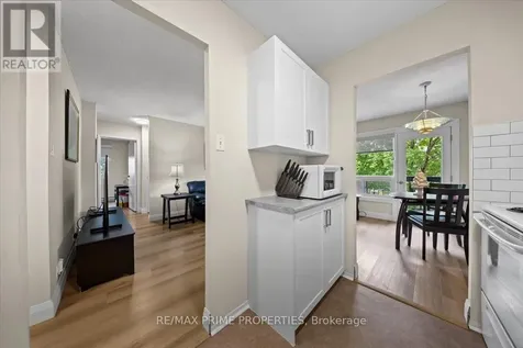 158A Mcarthur Avenue Ottawa ON K1L 7E7