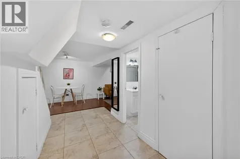 33 Homewood Avenue Hamilton ON L8P 2M1