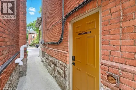 33 Homewood Avenue Hamilton ON L8P 2M1