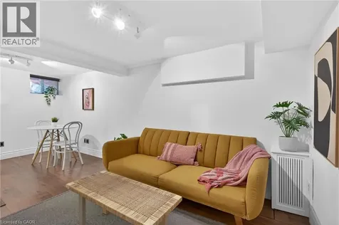 33 Homewood Avenue Hamilton ON L8P 2M1