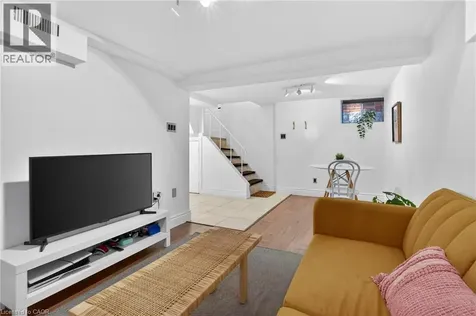 33 Homewood Avenue Hamilton ON L8P 2M1