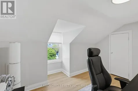 99 Fairview Avenue St. Thomas ON N5R 4X7