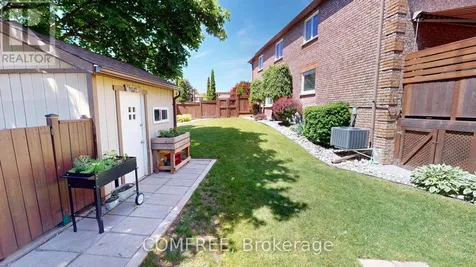 39 Falcon Court Cambridge ON N1T 1P2