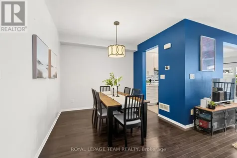 102 Lochnaw Private Ottawa ON K2J 5X6