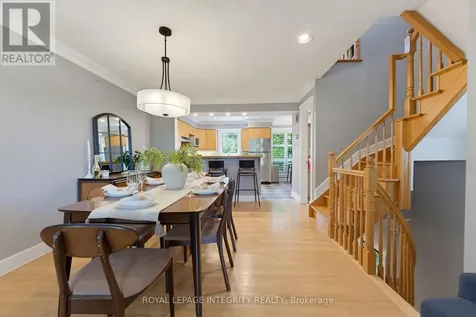81 Robinson Avenue Ottawa ON K1N 8N8