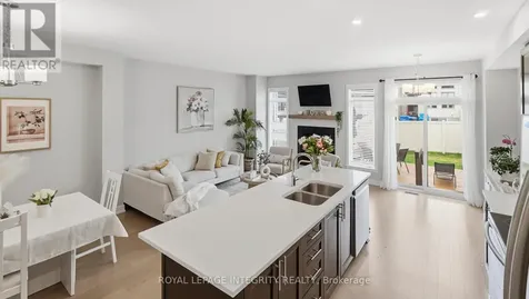 662 Putney Crescent Ottawa ON K2S 1E7
