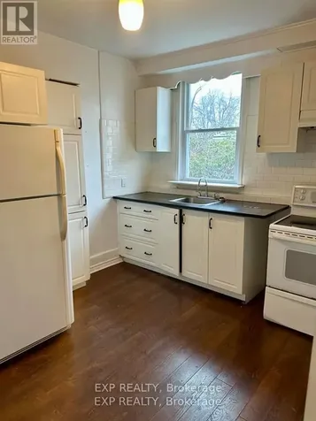 502 Richardson Avenue Ottawa ON K2B 5H1