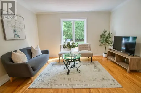 1349 Gaultois Avenue Ottawa ON K1C 6G5