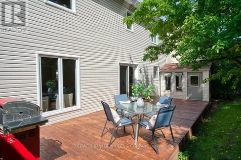 1349 Gaultois Avenue Ottawa ON K1C 6G5