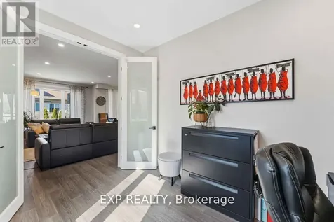937 Falaise Road Ottawa ON K2C 0M1