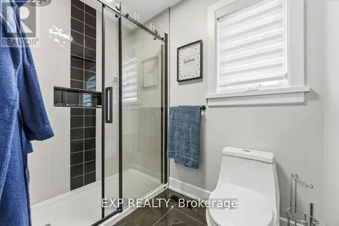 937 Falaise Road Ottawa ON K2C 0M1
