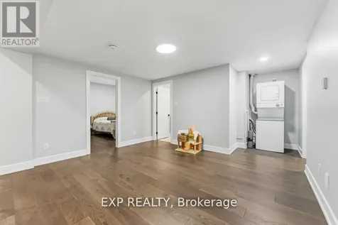937 Falaise Road Ottawa ON K2C 0M1