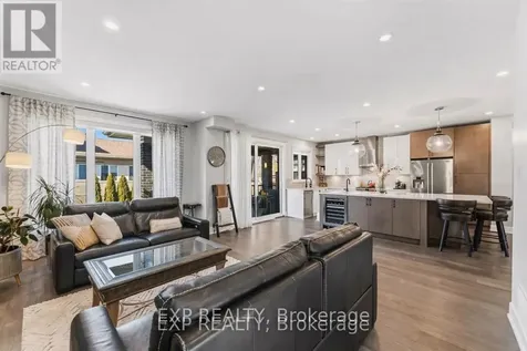937 Falaise Road Ottawa ON K2C 0M1