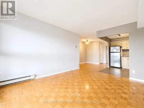 158C Mcarthur Avenue Ottawa ON K1L 8E7