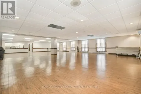 158C Mcarthur Avenue Ottawa ON K1L 8E7