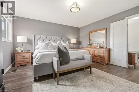 34 Pentland Road Waterdown ON L8B 0P6