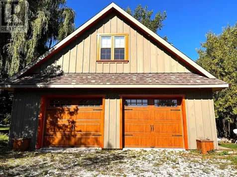 115 Tyrolean Lane Blue Mountains ON L9Y 0N7