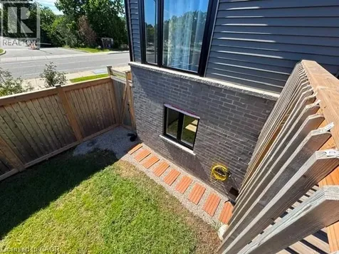 85 Bensley Lane Hamilton ON L9C 0E9