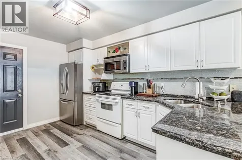 4 Victoria Street Waterdown ON L9H 2B8
