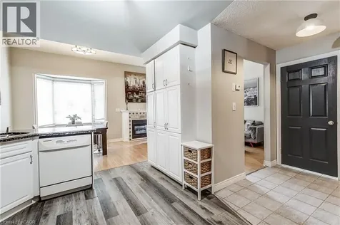 4 Victoria Street Waterdown ON L9H 2B8